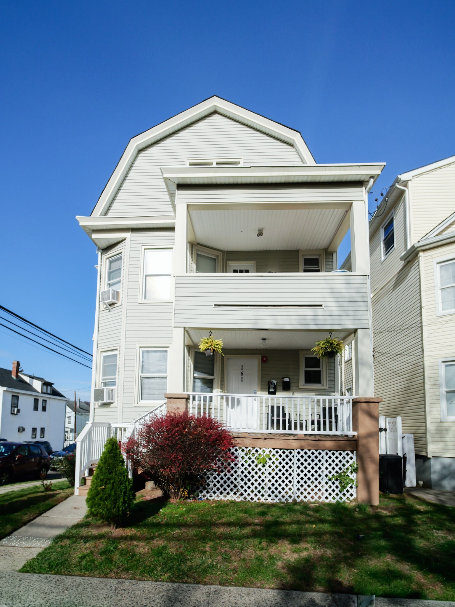 Live Realty previous listing